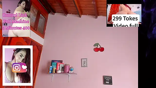 Snapshot of Nicole_x chatting on 03/07/25, 05:49 Nicole x online show from 03/07/25, 05:49