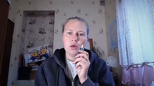 Snapshot of dream_alexa chatting on 06/05/26, 02:40 dream alexa online show from 06/05/26, 02:40