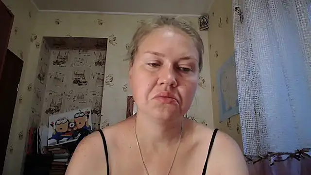 Snapshot of dream_alexa chatting on 07/13/26, 02:03 dream alexa online show from 07/13/26, 02:03