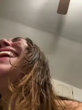 LeaGambit   online show from 02/17/25, 01:32