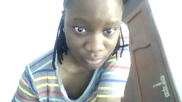 Snapshot of sweet_sassy_ chatting on 11/29/25, 03:42 sweet sassy online show from 11/29/25, 03:42