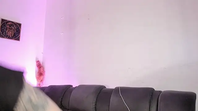 Snapshot of Agathaks chatting on 03/24/26, 12:26 Agathaks online show from 03/24/26, 12:26