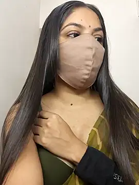 Snapshot of _desigori chatting on 03/20/26, 03:55 desigori online show from 03/20/26, 03:55