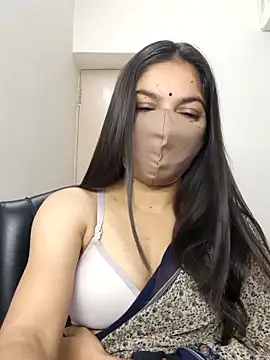 Snapshot of _desigori chatting on 04/14/26, 03:56 desigori online show from 04/14/26, 03:56