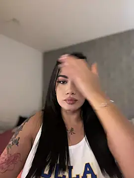 clarachanelricek online show from 12/23/24, 11:39