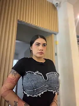 clarachanelricek online show from 10/30/25, 08:20