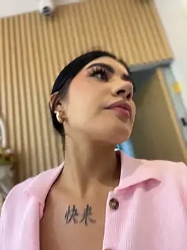 clarachanelricek online show from 01/05/26, 08:45