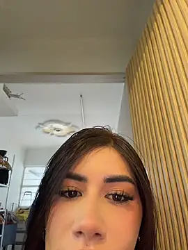 clarachanelricek online show from 07/17/26, 08:57
