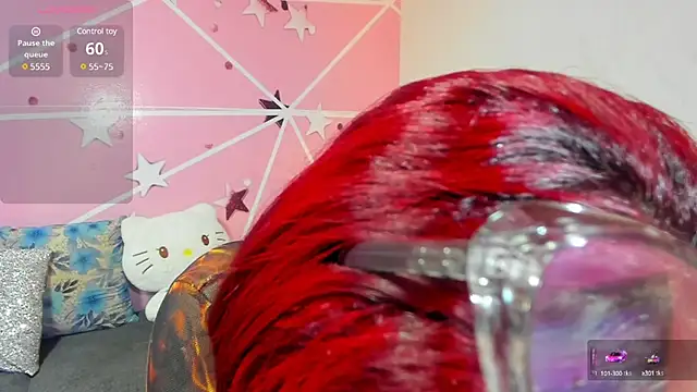 lucy beatifull online show from 02/03/25, 12:04