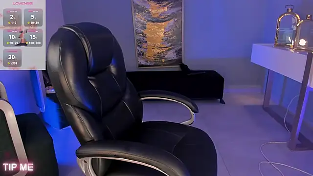 Snapshot of SophieBarnett chatting on 11/01/25, 12:34 SophieBarnett online show from 11/01/25, 12:34