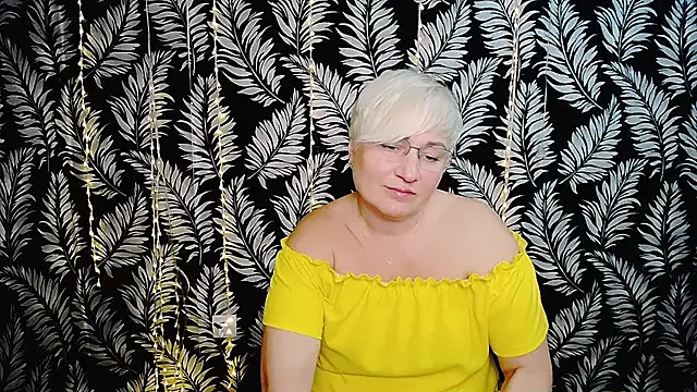 Olivia playful online show from 03/05/26, 12:56