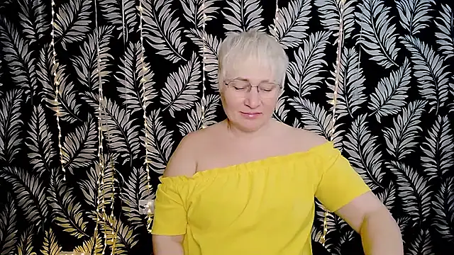 Snapshot of Olivia_playful chatting on 03/27/26, 10:59 Olivia playful online show from 03/27/26, 10:59