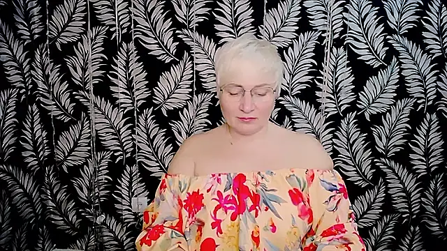 Snapshot of Olivia_playful chatting on 04/09/26, 10:31 Olivia playful online show from 04/09/26, 10:31