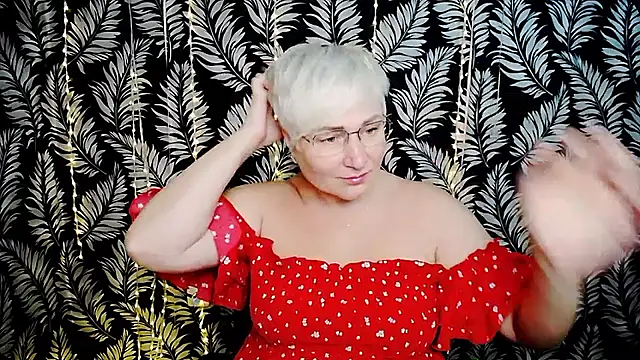 Olivia playful online show from 06/14/26, 10:17