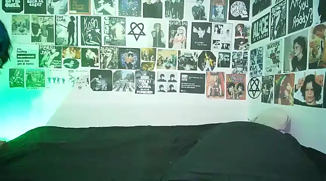 BonnieStardust online show from 01/04/25, 12:48