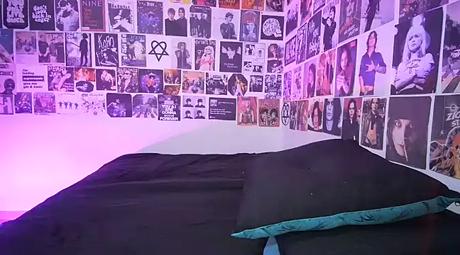 BonnieStardust online show from 03/09/25, 02:10