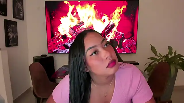 brunetenikole02 online show from 10/25/25, 02:08