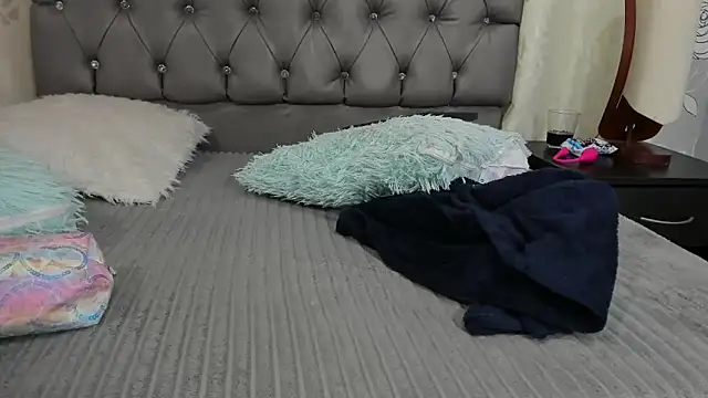 luna evaa online show from 01/29/25, 06:07