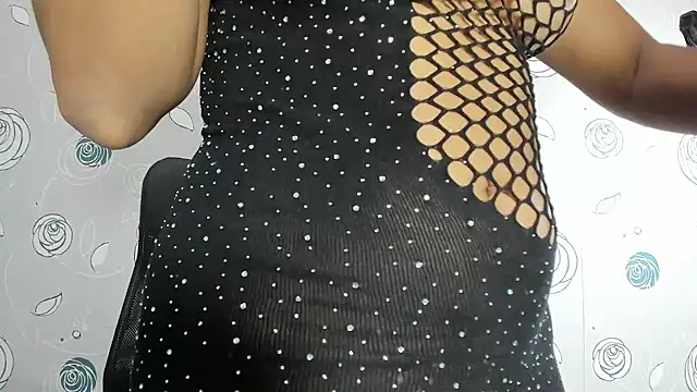 luna evaa online show from 02/10/25, 08:21