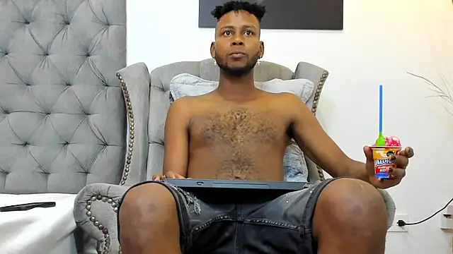 Snapshot of santhi_lee chatting on 01/14/25, 02:29 santhi lee online show from 01/14/25, 02:29