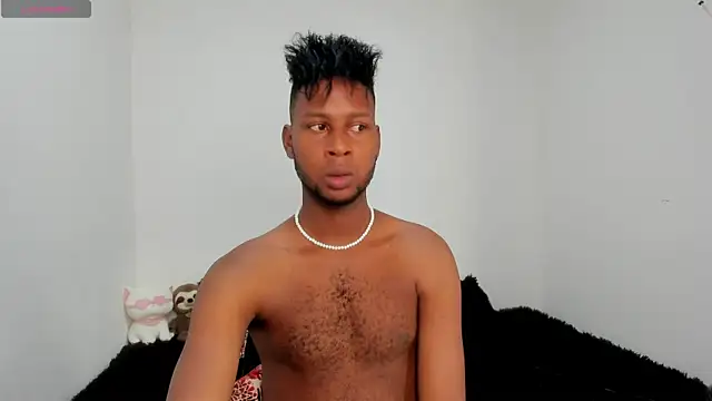 Snapshot of santhi_lee chatting on 09/25/25, 02:32 santhi lee online show from 09/25/25, 02:32