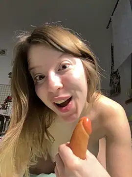 kimczii online show from 04/10/26, 06:18