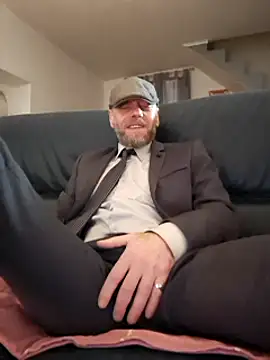 eddouxxx78 online show from 01/11/25, 05:07