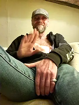 eddouxxx78 online show from 02/08/25, 07:16