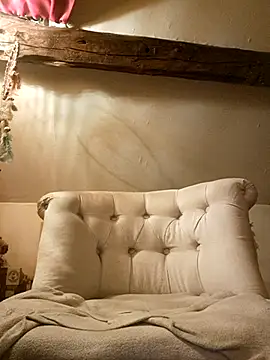 Snapshot of eddouxxx78 chatting on 04/15/26, 07:15 eddouxxx78 online show from 04/15/26, 07:15