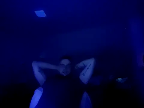 Snapshot of Youngtimer_1997 chatting on 02/23/25, 04:07 Youngtimer 1997 online show from 02/23/25, 04:07