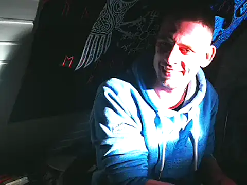 Snapshot of Youngtimer_1997 chatting on 04/23/26, 05:19 Youngtimer 1997 online show from 04/23/26, 05:19