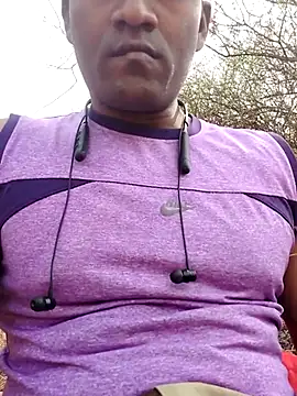 Snapshot of pritamkr69 chatting on 03/04/25, 08:46 pritamkr69 online show from 03/04/25, 08:46