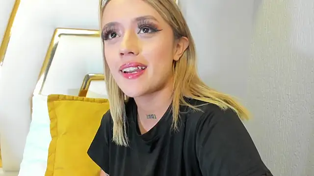 Sabrina Cole online show from 01/05/25, 06:13