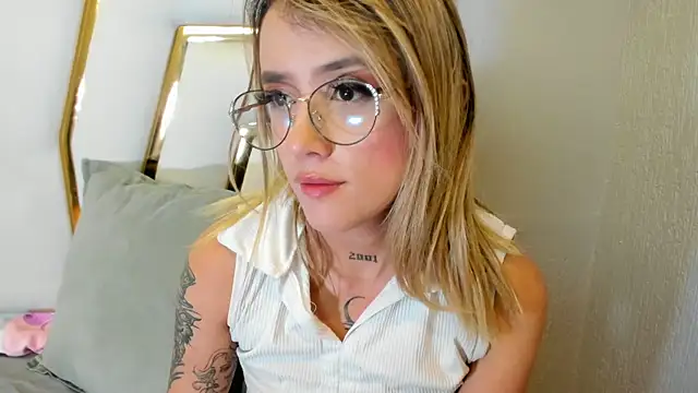 Sabrina Cole online show from 01/31/25, 06:24