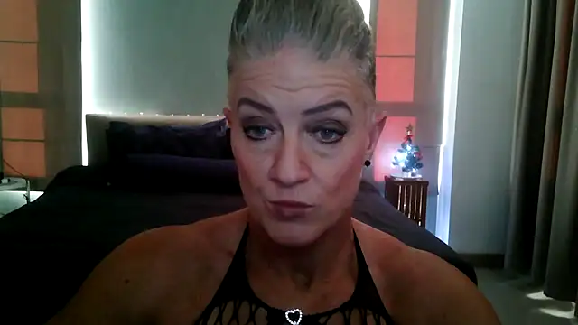 Devon2020 online show from 11/30/25, 10:19