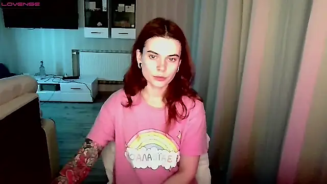 Snapshot of RinaDevil chatting on 11/14/25, 02:49 RinaDevil online show from 11/14/25, 02:49