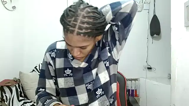 angelamarie1 online show from 03/25/26, 11:49