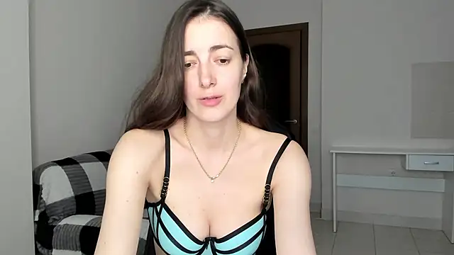 Sabrina Mur online show from 11/07/25, 08:58