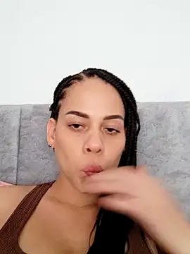 Dannacamila online show from 11/14/25, 05:55