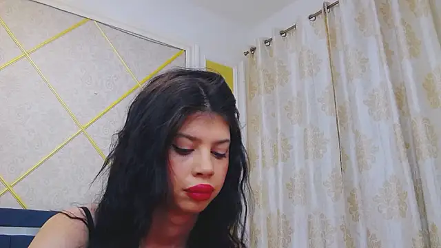 Sierra Halle online show from 02/20/26, 04:42