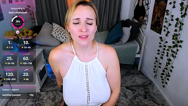 Karinella x online show from 03/22/25, 03:20