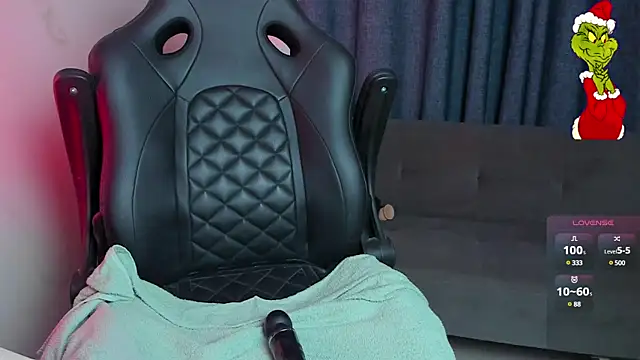 Roxy clark online show from 12/27/24, 11:06