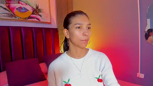 LauraAristizabal online show from 02/28/26, 12:28