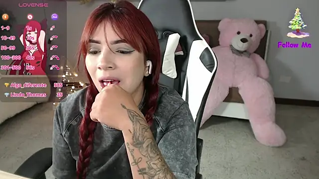 vane lopez  online show from 12/29/24, 12:41