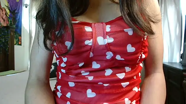 Snapshot of MINI_Petite chatting on 11/05/25, 05:02 MINI Petite online show from 11/05/25, 05:02