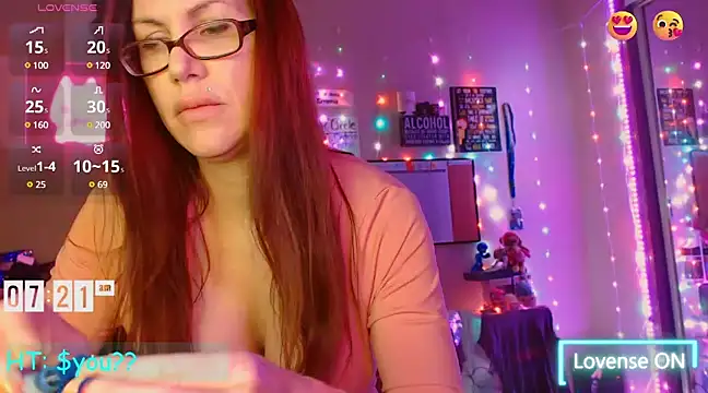 Snapshot of EmmaIsHere chatting on 03/05/25, 02:23 EmmaIsHere online show from 03/05/25, 02:23