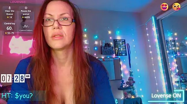 Snapshot of EmmaIsHere chatting on 03/08/25, 02:30 EmmaIsHere online show from 03/08/25, 02:30