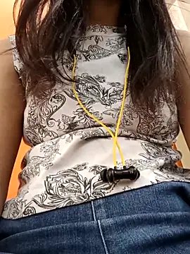 CuteSarikaLIVE online show from 02/25/26, 03:49