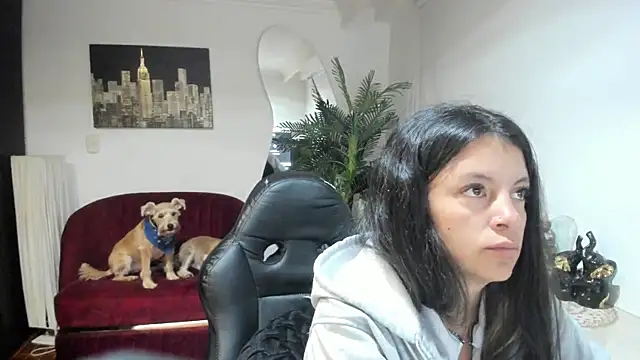 Meghan320 online show from 06/04/26, 11:38