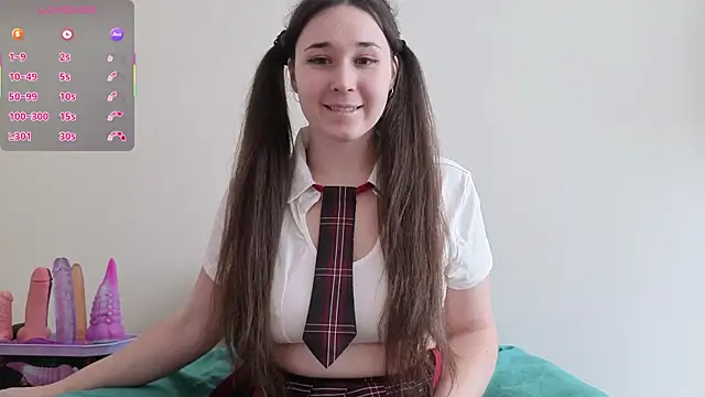 Snapshot of MaryHillx chatting on 10/01/25, 09:04 MaryHillx online show from 10/01/25, 09:04